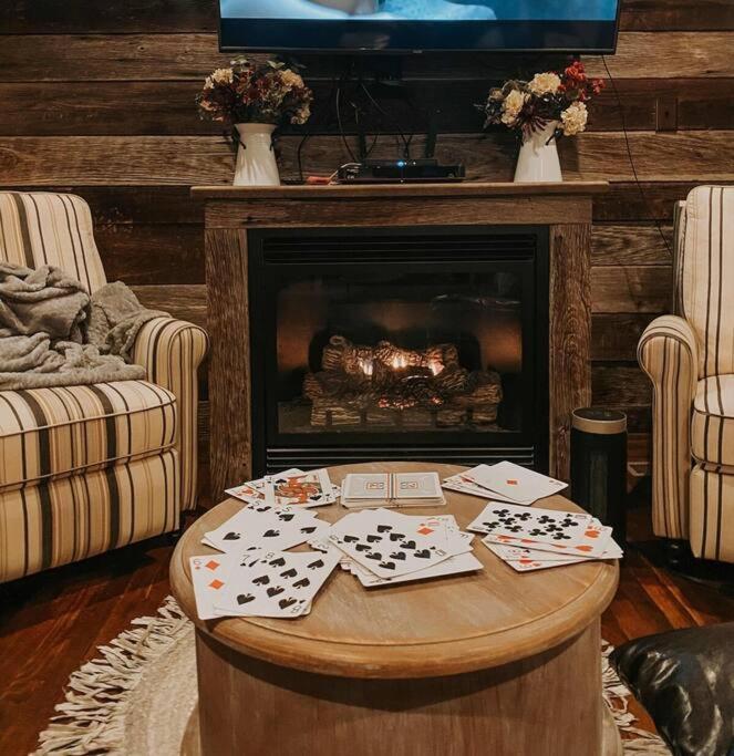 Holly Tree Retreat Located In Beautiful Luray, Va. Villa Exteriör bild