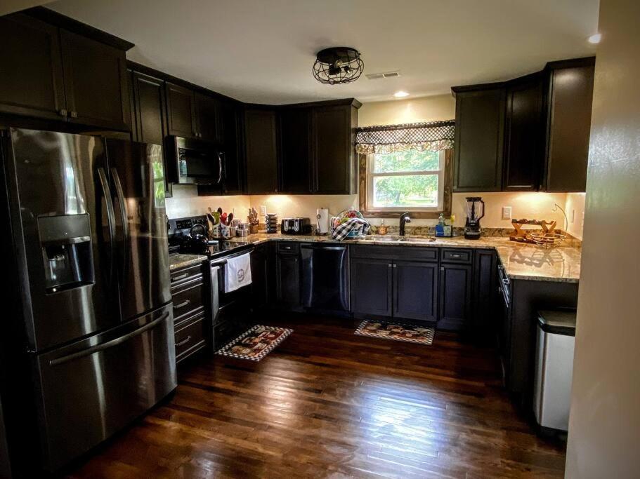 Holly Tree Retreat Located In Beautiful Luray, Va. Villa Exteriör bild