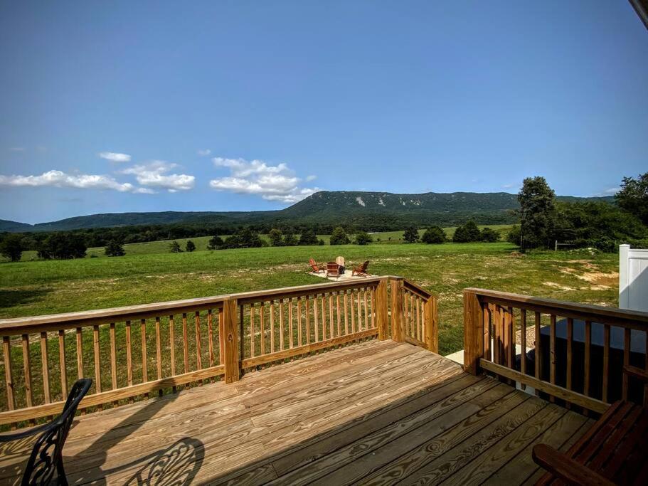 Holly Tree Retreat Located In Beautiful Luray, Va. Villa Exteriör bild
