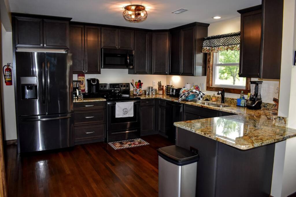 Holly Tree Retreat Located In Beautiful Luray, Va. Villa Exteriör bild